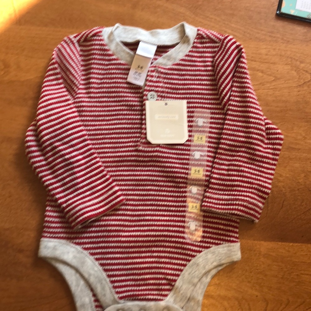 Unisex long sleeve onsie